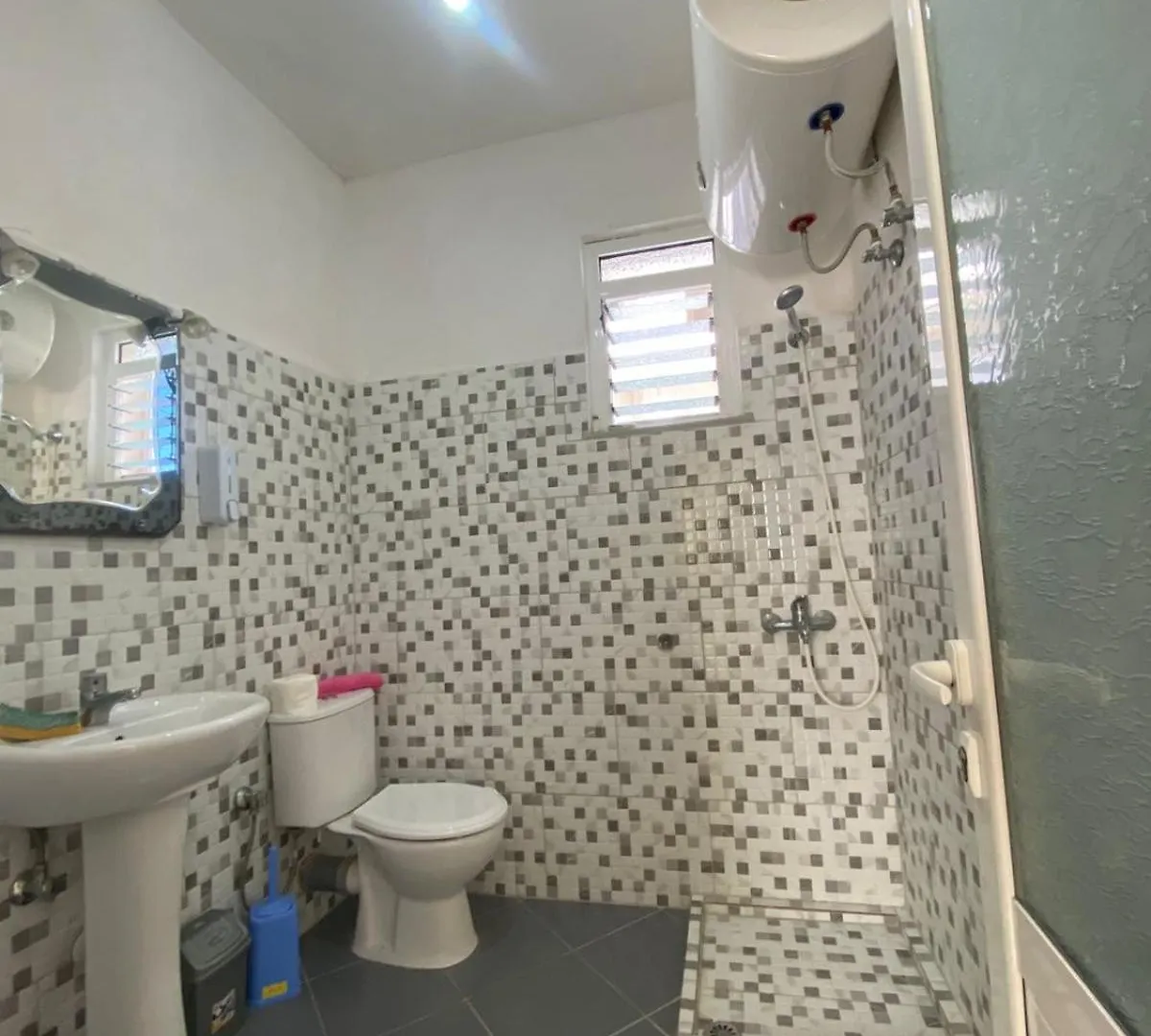 Apartment Villa Nazif Nika Sarande