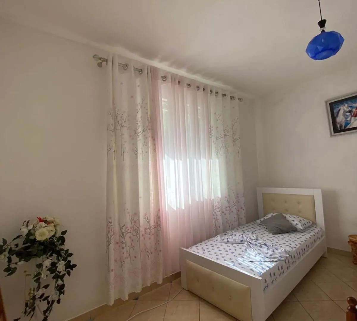 Villa Nazif Nika Sarande 0*,  Albania